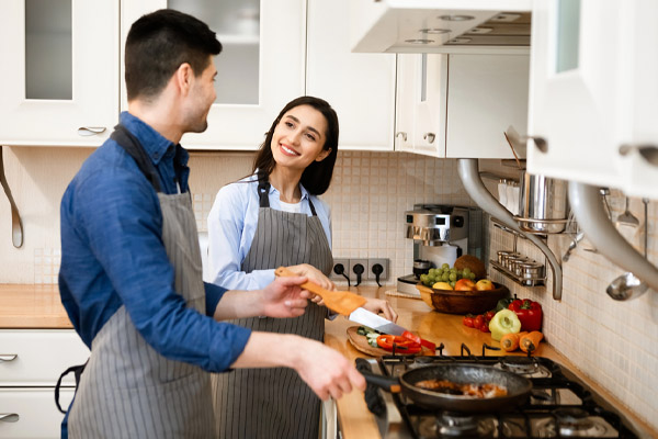 cooking with propane depicting propane safety tips