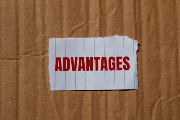 advantages written on a torn paper depicting Smart Oil Tank Gauge