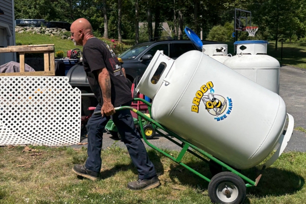 Broco Energy propane tank delivery